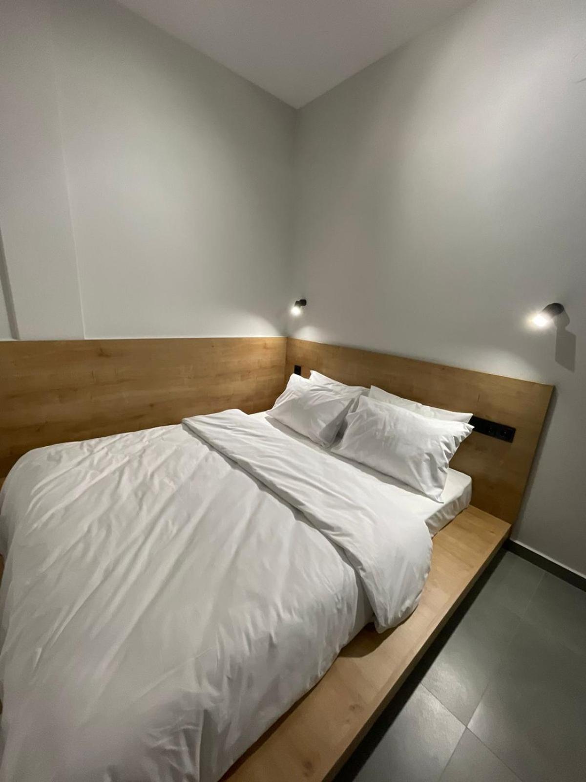 קומוטיני Themis Urban Stay מראה חיצוני תמונה
